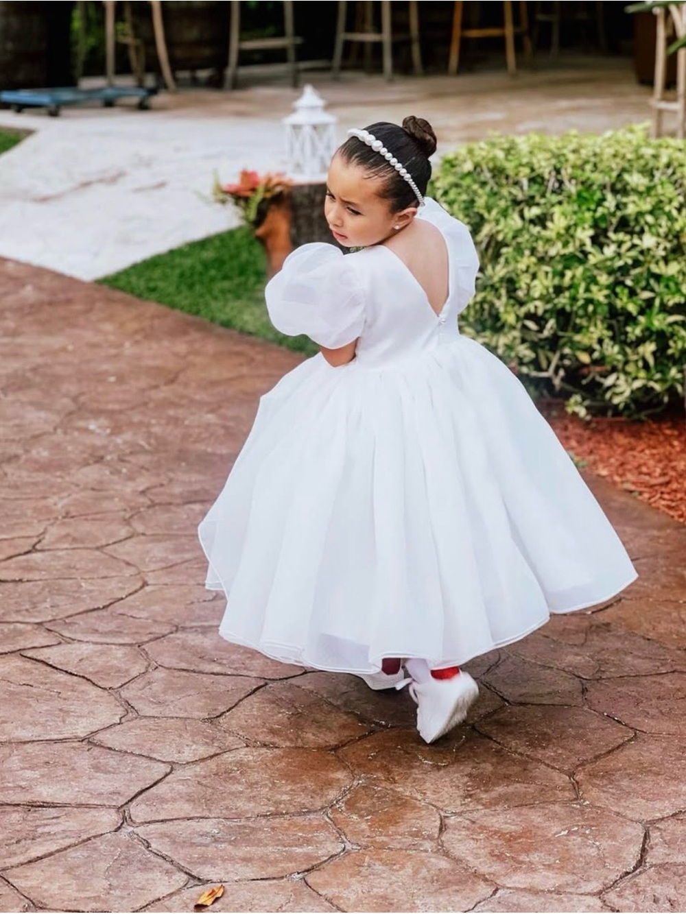 White Puff-Sleeve Girls' Party Dress